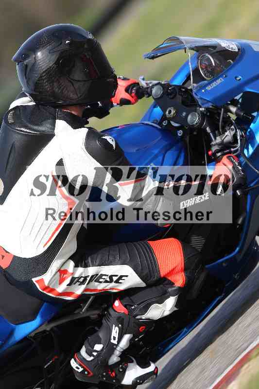 /Archiv-2023/06 10.04.2023 Moto Club Anneau du Rhin/Blanc-Novice/4